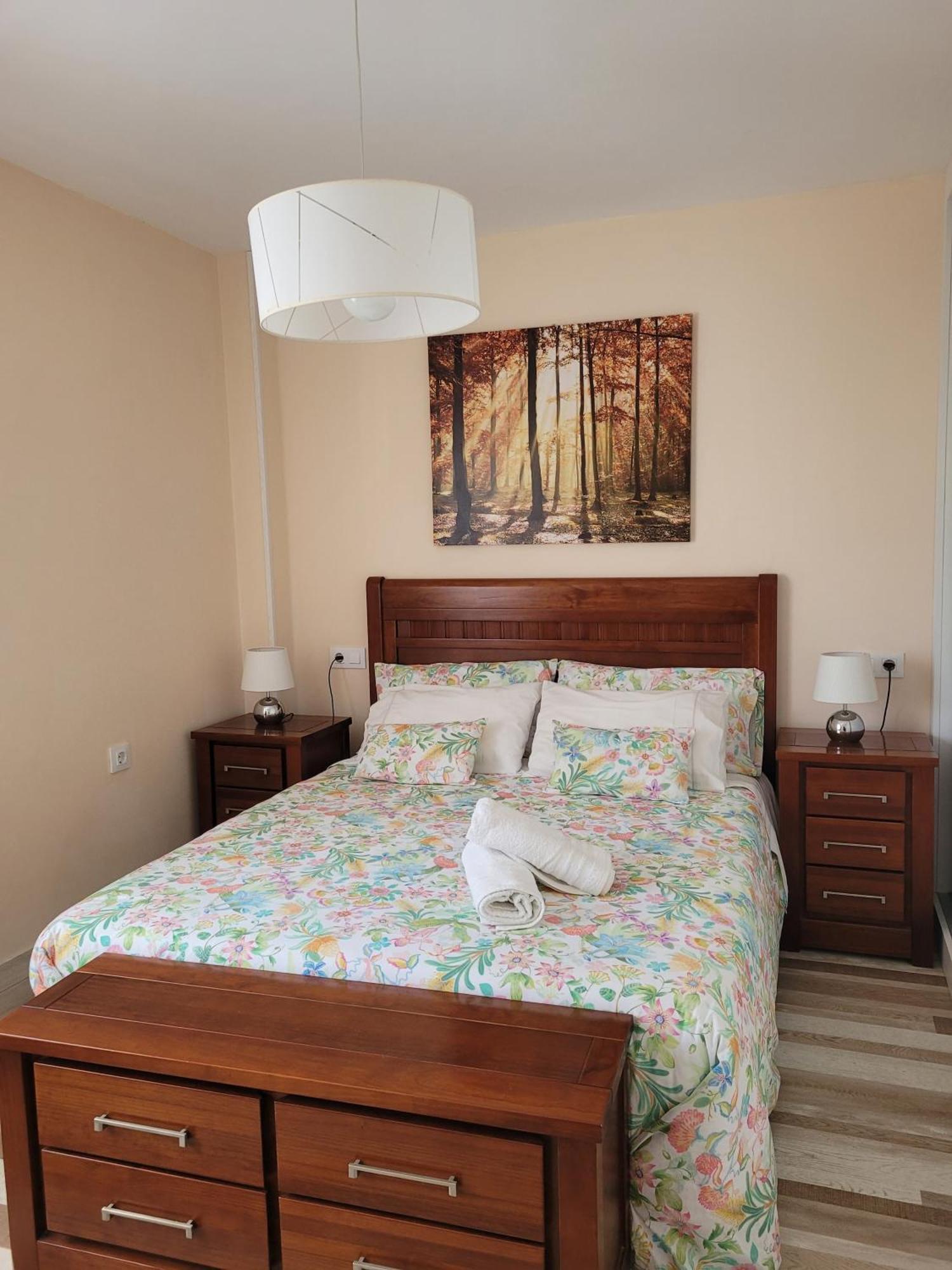 Besbello Suites Apartamento Santiago de Compostela Ngoại thất bức ảnh