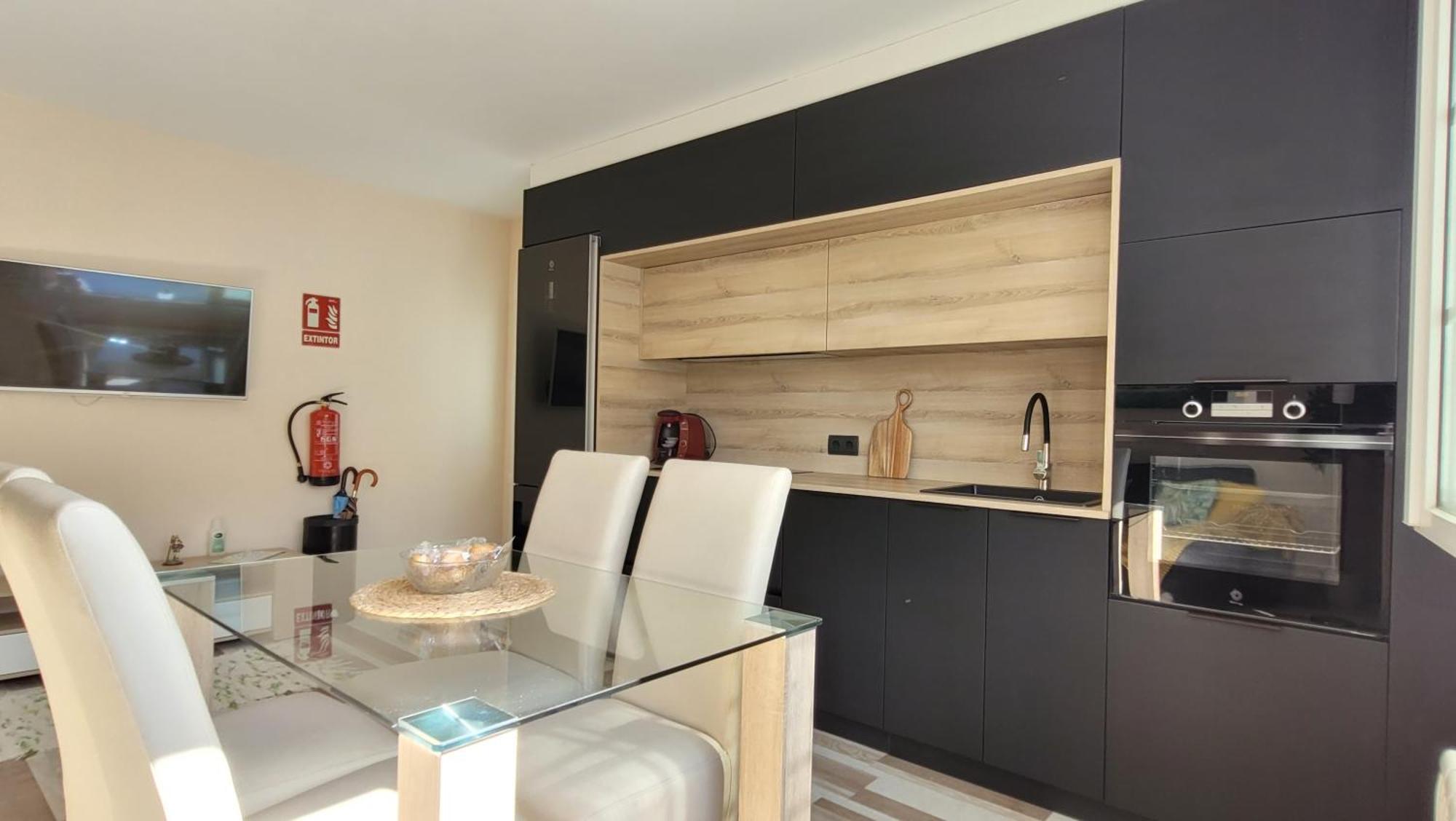 Besbello Suites Apartamento Santiago de Compostela Ngoại thất bức ảnh